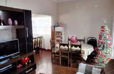 Casa com 3 quartos à venda na rua padre duarte, 2914, centro, araraquara, 190 m2 por r$ 300.000