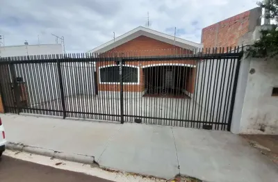 Casa com 3 quartos à venda na Avenida Julião Caramuru, 858, Vila Xavier (Vila Xavier), Araraquara