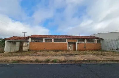 Terreno comercial para alugar na Avenida Comendador Alberto Dias, 1214, Vila José Bonifácio, Araraquara, 152 m2 por R$ 9.000