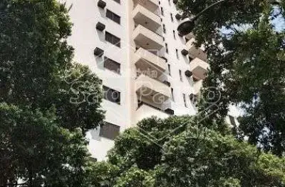 Apartamento com 3 quartos para alugar na Rua Voluntários da Pátria, 1401, Centro, Araraquara, 96 m2 por R$ 1.350