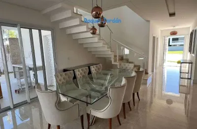 Casa em condomínio fechado com 4 quartos à venda na Rua Irineu de Mello, Jardim do Golfe, São José dos Campos