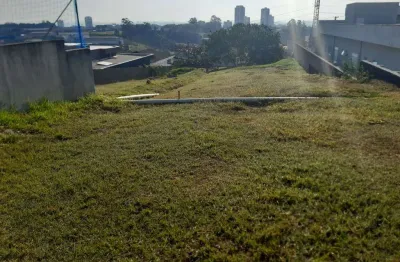 Terreno de 1.000m² no condomínio fechado mirante do vale
