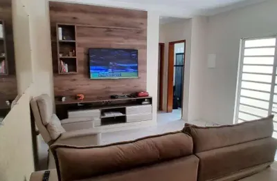 Oportunidade no santa paula: casa térrea com 3 dormitórios.