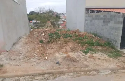 Um ótimo terreno de 162,50m² no jardim dos bandeirantes