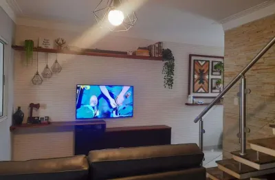 Casa em condomínio fechado com 2 quartos para alugar na Avenida Almeida Júnior, Loteamento Villa Branca, Jacareí