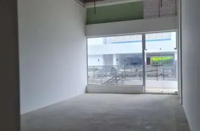 Loja de 70m² para alugar ou vender no centro empresarial aquárius
