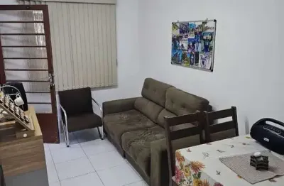 Casa com 2 quartos para alugar na Rua José Edvaldo Ramos, Jardim Santa Júlia, São José dos Campos