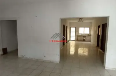 Casa de luxo com 4 quartos no jardim das bandeiras em campinas-sp: 3 suítes, 3 salas, 250m², 4 vagas de garagem.