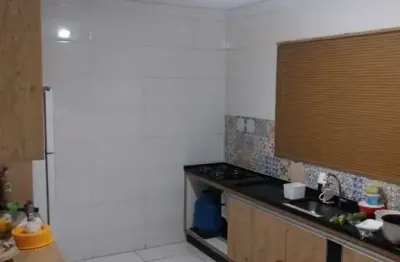Residencial novo mundo em campinas-sp: casa à venda com 2 quartos, 1 suíte, 1 sala, 2 vagas de garagem e 80m². aceita permuta!