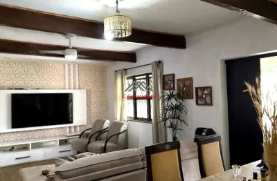 Casa térrea de 193,64 m² no Parque Industrial, Campinas-SP: 4 dormitórios, área gourmet e edícula nos fundos. Venha conferir!