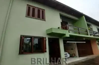 Casa com 3 quartos à venda na Rua Professora Zulmira Dauber Comerlatto, 101, Sanvitto, Caxias do Sul