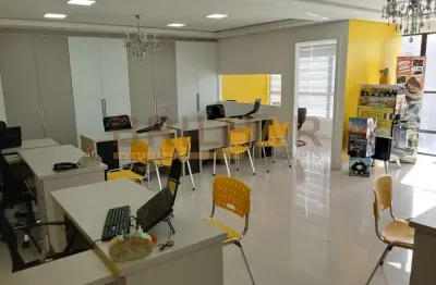 Sala comercial à venda na Rua Doutor Montaury, 1241, Madureira, Caxias do Sul