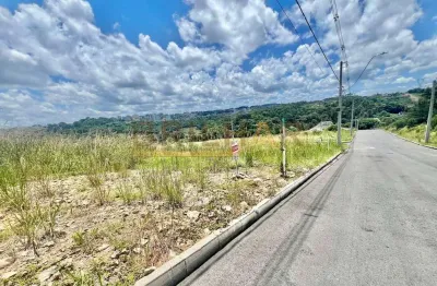 Terreno à venda na Rua Gema Benincá Hoffmann, 118, São Luiz, Caxias do Sul