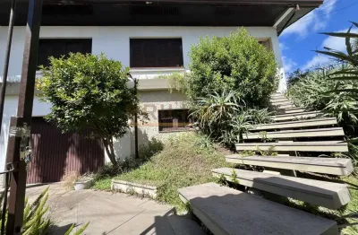 Casa com 3 quartos à venda na Petropolis, 500, Petrópolis, Caxias do Sul