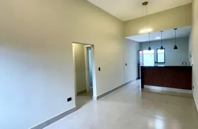 Casa aconchegante com porão e amplo terreno - Jardim dos Ipês - Salto/SP!