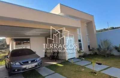 Casa praticamente térrea, com piscina, à venda no jardim itália em itupeva sp
