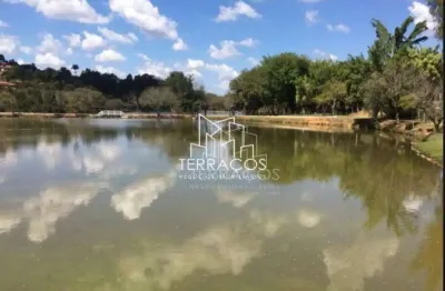 Terreno de 2.000 m² com 2 platôs já executados à venda no condomínio capela do barreiro em itatiba sp