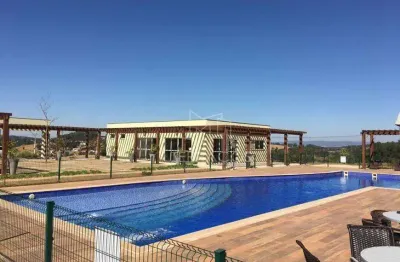 Terreno à venda, condomínio ecologie residencial em itatiba sp, com vista dos fundos para uma lagoa