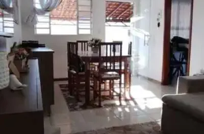 Casa à venda no bairro jardim campos elísios - poços de caldas/mg
