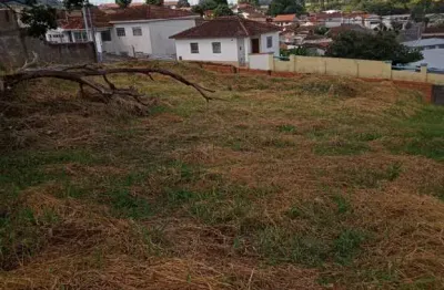 Terreno à venda no bairro centro - santa rita de caldas/mg