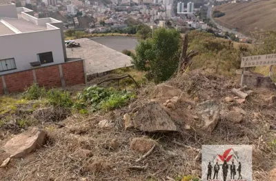 Terreno à venda no Jardim Bandeirantes, Poços de Caldas 