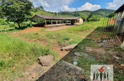 Fazenda à venda no Centro, Itajubá 