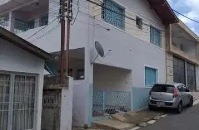 Casa à venda no bairro vila rica - poços de caldas/mg