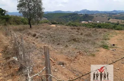 Chácara / sítio à venda no Centro, Caldas 