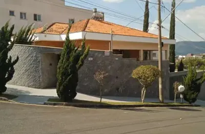 Casa com 3 quartos à venda no Jardim Carolina, Poços de Caldas 