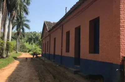 Fazenda à venda no Centro, Itapira 