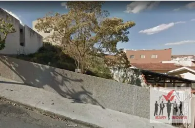 Terreno à venda no Jardim Ipê, Poços de Caldas 