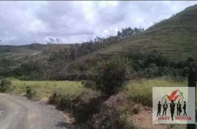 Terreno à venda no Centro, Caldas 