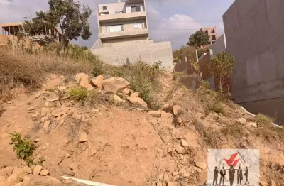 Terreno à venda no Jardim Bandeirantes, Poços de Caldas 