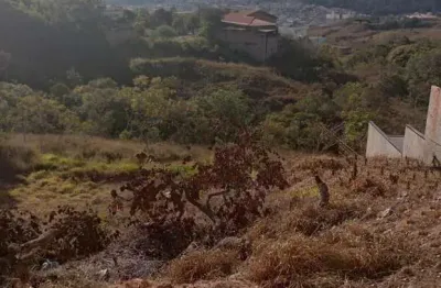 Terreno à venda no bairro jardins de florença - poços de caldas/mg