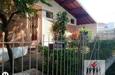 Casa com 4 quartos à venda na Rua João Sabino Pereira, Jardim do Ginásio, Poços de Caldas