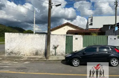 Casa à venda no bairro conjunto habitacional pedro afonso junqueira - poços de caldas/mg