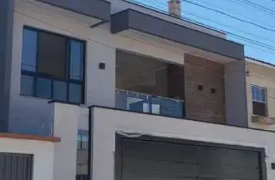 Casa à venda no bairro jardim centenário - poços de caldas/mg