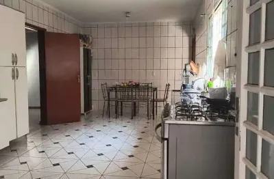 Casa à venda no bairro jardim centenário - poços de caldas/mg