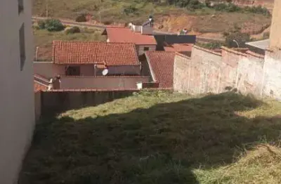 Terreno à venda no bairro jardim centenário - poços de caldas/mg