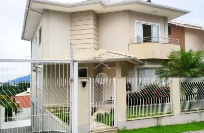 Casa com 3 quartos à venda na Avenida dos Lagos, 368, Pedra Branca, Palhoça