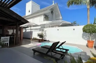 Casa com 3 quartos à venda na Rua das Camélias, 1, Pedra Branca, Palhoça
