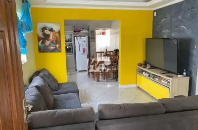 Casa com 3 quartos à venda na Rua Primeiro de Maio, 1, Centro, Palhoça