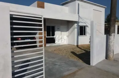 Casa com 03 dormitórios/01 suíte em serraria - são josé/sc. - mrt