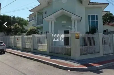 Casa com 3 quartos à venda na Rua Toscánia, 1, Pagani, Palhoça