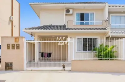 Casa com 3 quartos à venda na Rua Capri, 1, Pagani, Palhoça