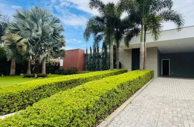 Casa com 3 Suítes 100% Mobiliada Cond. Quinta Dos Guimarães - mrt