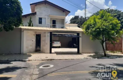 Casa com 3 quartos à venda na Avenida Lupércio de Souza Freitas, Jardim Faculdade, Itu