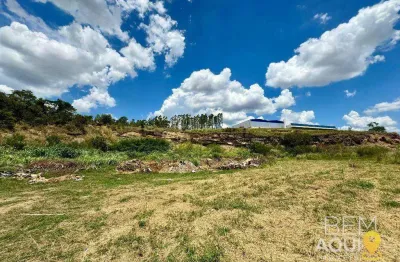Terreno em condomínio fechado à venda na Rua Araucária, Chácaras Reunidas Ipê, Itu