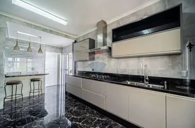 Casa em condomínio fechado com 4 quartos para alugar na Estrada Carlos Antônio Pereira de Castro, 2800, Jardim Caiapia, Cotia