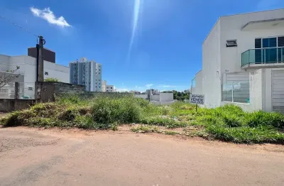 Terreno à venda na Rua Hermínio Tissiani, Paraíso, Chapecó